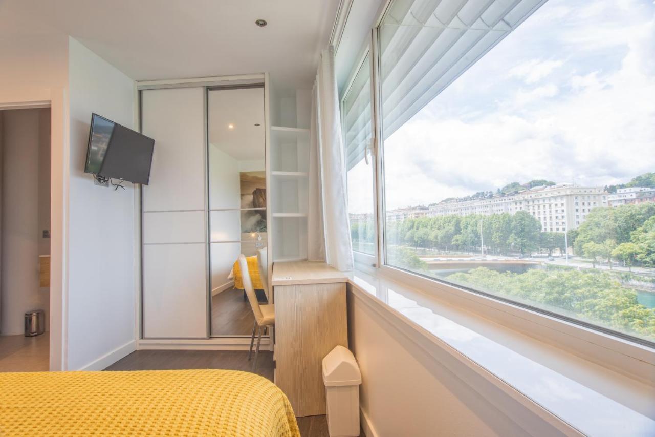 Pension Riberas Del Urumea San Sebastián Esterno foto