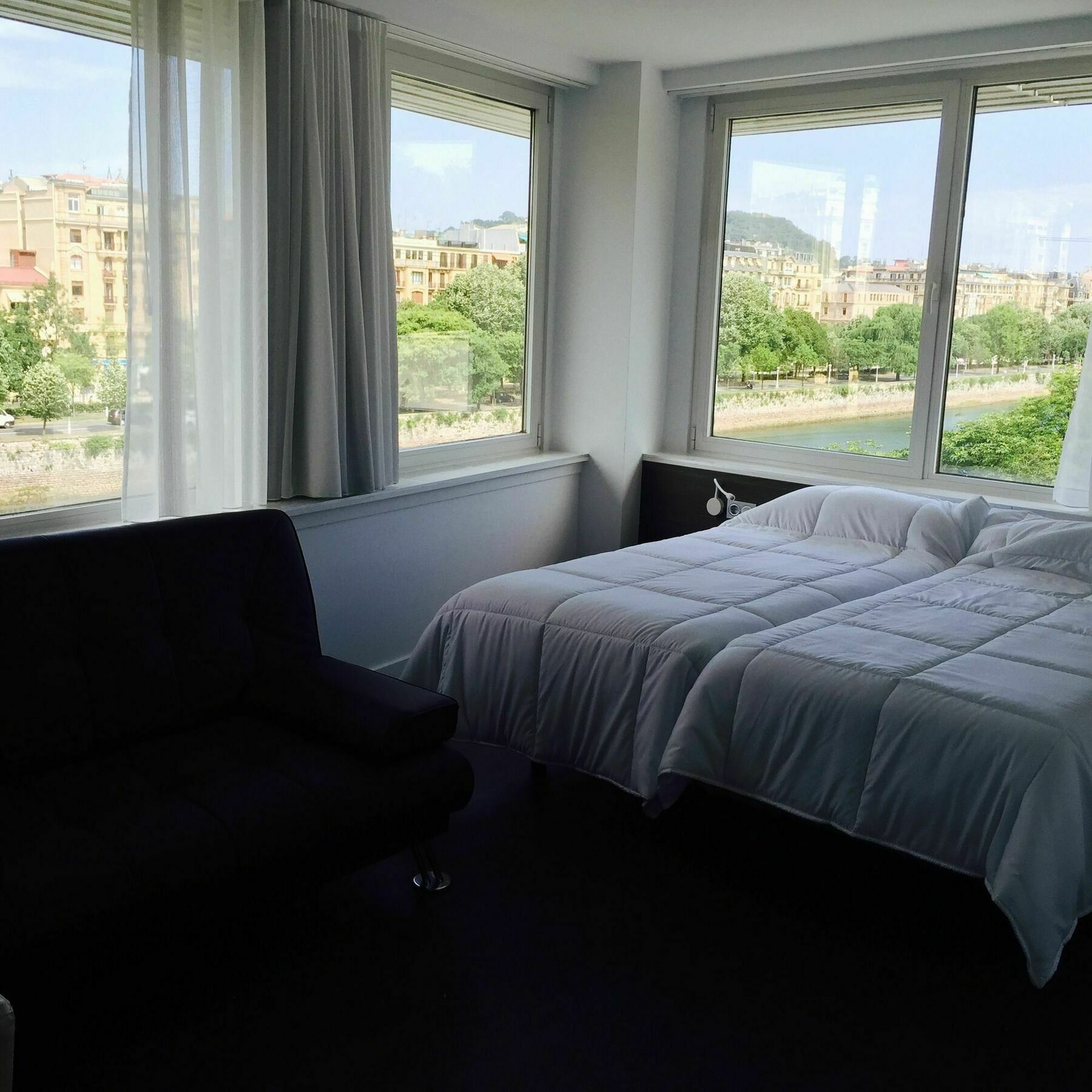Pension Riberas Del Urumea San Sebastián Esterno foto